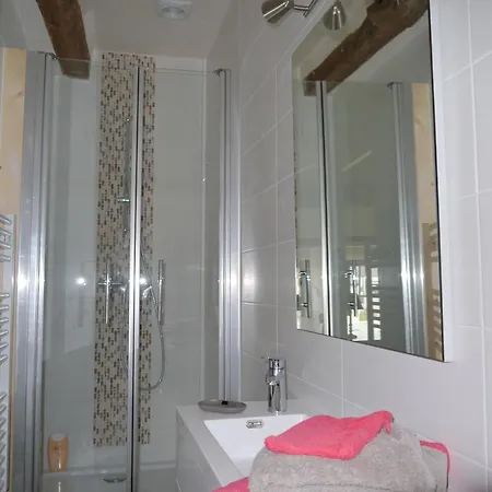 Manoir Du Pont David Bed & Breakfast *